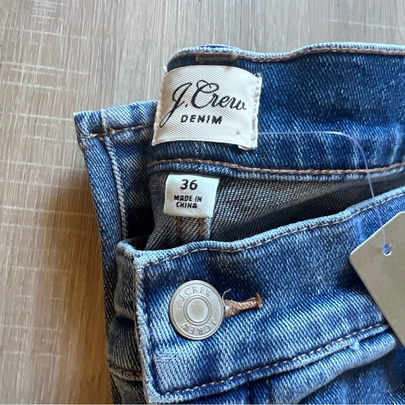 J. Crew Denim Pants Size 36 10’’ Toothpick High Rise Slightly Distressed Jeans - Picture 3 of 7